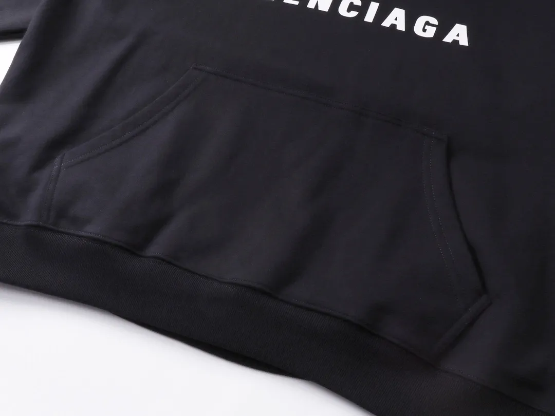 【 . Quality】BALENCI*GA/ .SS 24 New Arrival，LOOP SPORTS ICON . . Authentic ， ！ ZP 。 460 ， . ， ，。 。 . ， 。 OS . Same Style ：BL 238901 ：Black Size：XS S M L